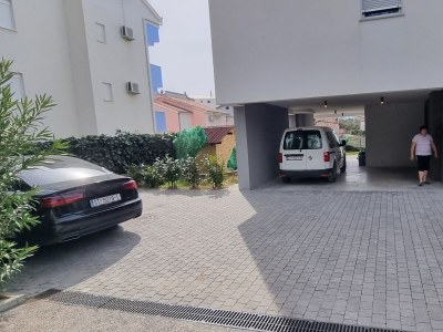 Apartment One bedroom apartment with terrace and sea view Podstrana, Split A-22298-a - Outdoor photo 8