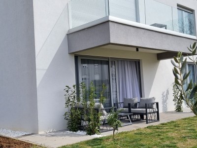 Apartment One bedroom apartment with terrace and sea view Podstrana, Split A-22298-a - Outdoor photo 24