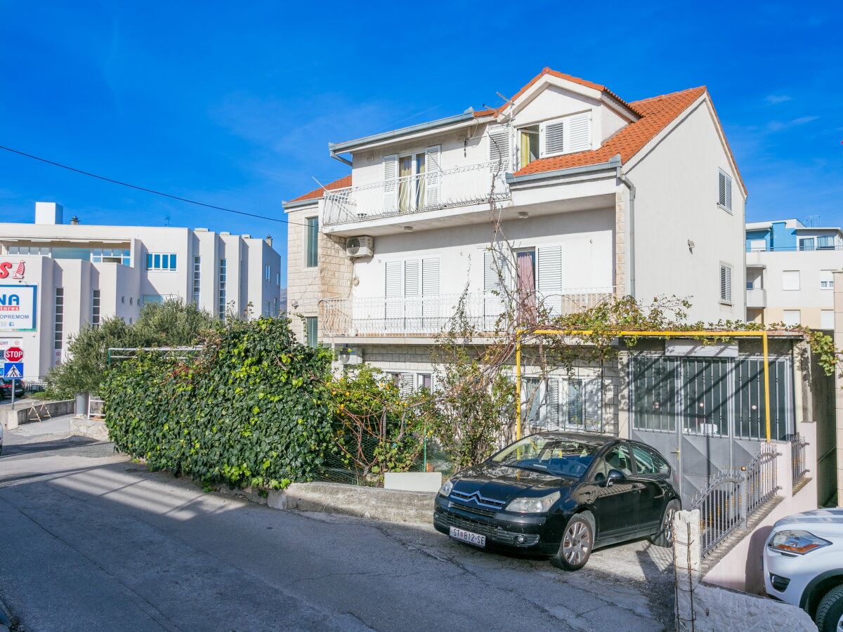 Apartment Two bedroom apartment with terrace Split A-22101-a - Outdoor photo 5