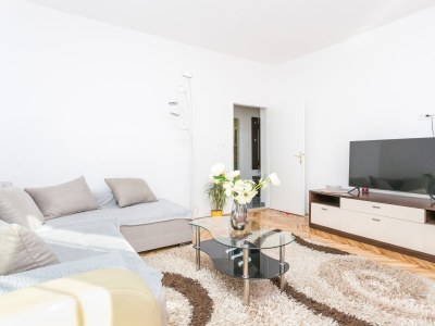 Apartment Two bedroom apartment with terrace Split A-22101-a - Outdoor photo 13