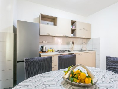 Apartment Two bedroom apartment with terrace Split A-22101-a - Outdoor photo 18