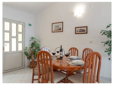 Apartment Two bedroom apartment near beach Prigradica, Korčula A-22120-a - Outdoor photo 15