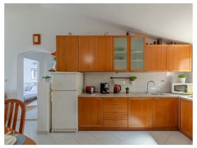 Apartment Two bedroom apartment near beach Prigradica, Korčula A-22120-a - Outdoor photo 17