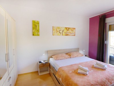 Apartment Two bedroom apartment with balcony Umag A-22377-a - Outdoor photo 16