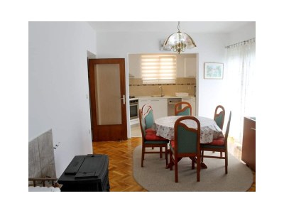 Apartment Two bedroom apartment with balcony Novi Vinodolski A-22393-a in Novi Vinodolski - Apartment