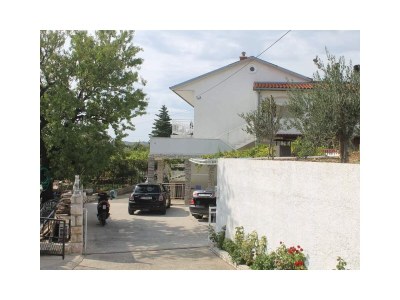 Apartment Two bedroom apartment with balcony Novi Vinodolski A-22393-a - Outdoor photo 3