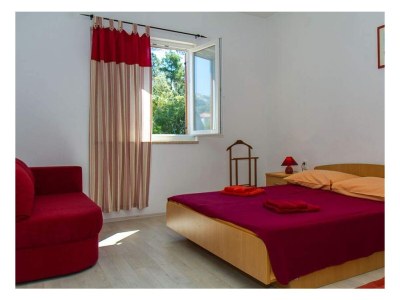 Apartment Two bedroom apartment with terrace and sea view Banjol, Rab A-22421-a - Outdoor photo 13