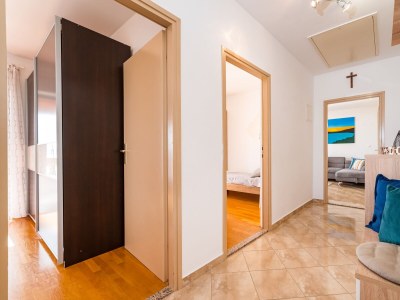 Apartment Three bedroom apartment near beach Maslenica, Novigrad A-21903-a - Outdoor photo 44