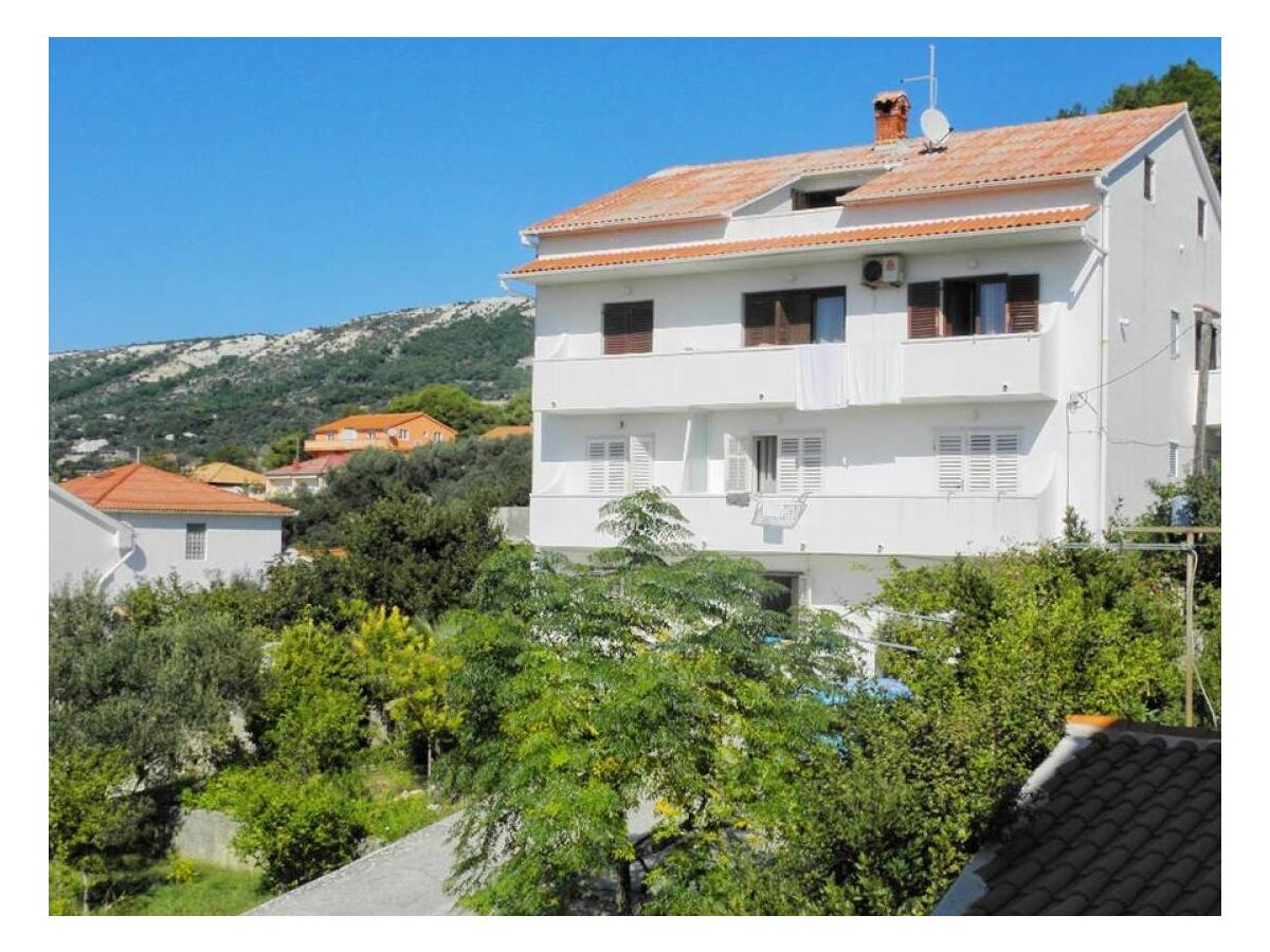 Apartment Two bedroom apartment with terrace Banjol, Rab A-22422-a