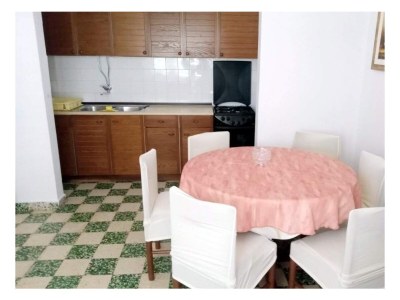 Apartment Two bedroom apartment with terrace Banjol, Rab A-22422-a - Outdoor photo 6