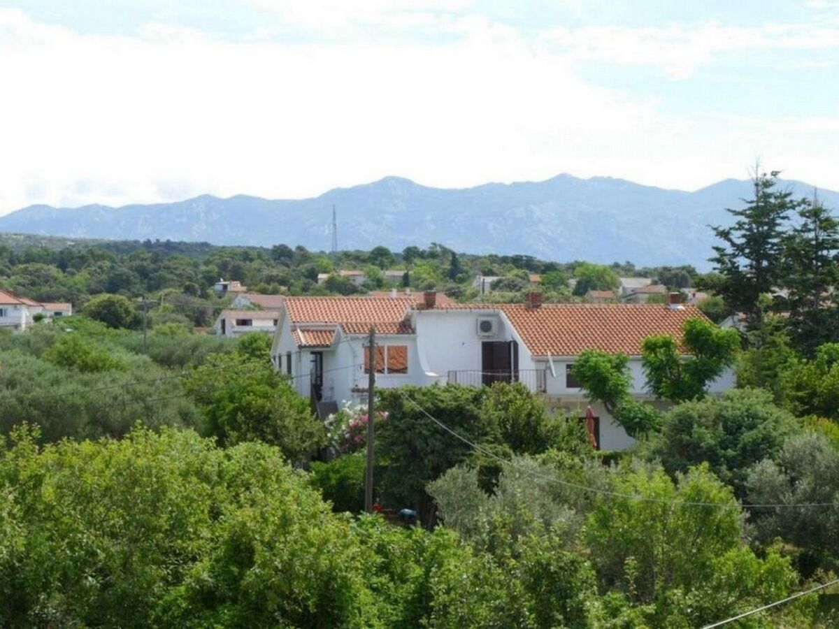 Apartment Three bedroom apartment with terrace Barbat, Rab A-22423-a - Outdoor photo 2