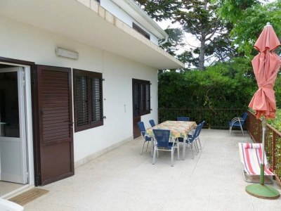 Apartment Three bedroom apartment with terrace Barbat, Rab A-22423-a - Outdoor photo 24