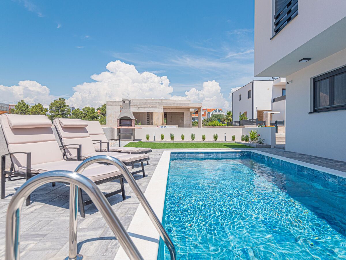 Holiday house Three bedroom house with terrace Vodice K-21991 - Outdoor photo 4