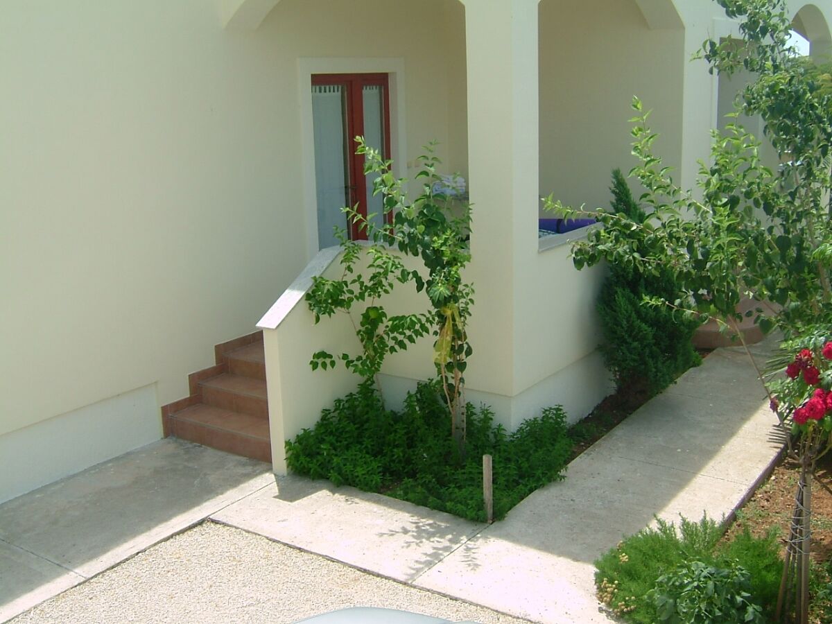 Apartment One bedroom apartment with balcony Zaton, Zadar A-13596-c - Outdoor photo 4