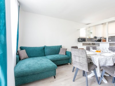 Apartment Two bedroom apartment with terrace Split A-22452-a in Split - Apartment