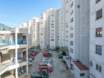 Apartment Two bedroom apartment with terrace Split A-22452-a - Outdoor photo 2