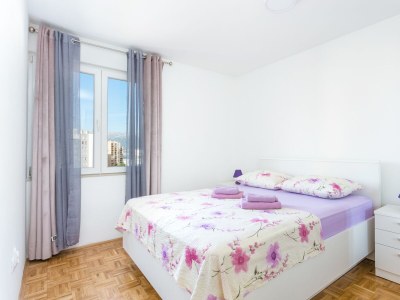 Apartment Two bedroom apartment with terrace Split A-22452-a - Outdoor photo 11