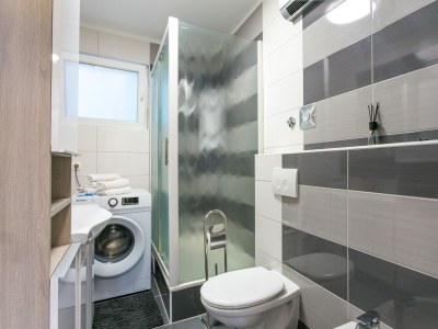 Apartment Two bedroom apartment with terrace Split A-22452-a - Outdoor photo 15