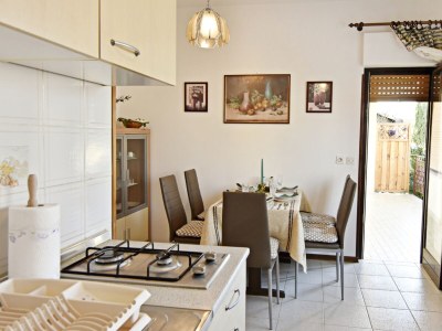 Apartment Three bedroom apartment with terrace Umag A-22482-a - Outdoor photo 7