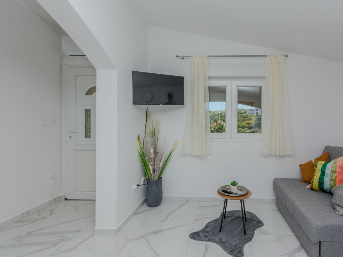 Apartment Three bedroom apartment with terrace Vir - Lozice, Vir A-23549-a - Outdoor photo 3