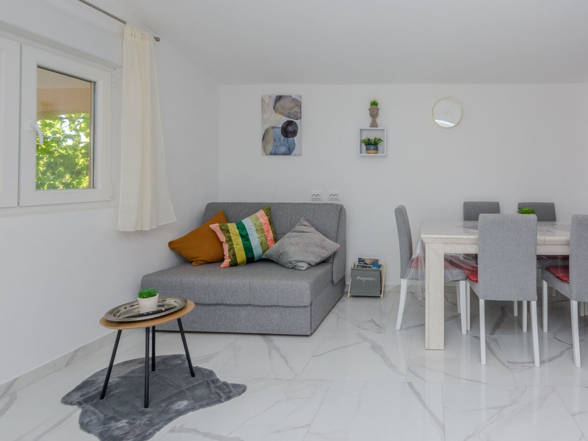 Apartment Three bedroom apartment with terrace Vir - Lozice, Vir A-23549-a - Outdoor photo 4