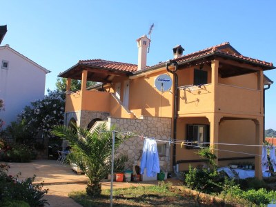 Apartment Two bedroom apartment with terrace Ilovik, Lošinj A-8078-a - Outdoor photo 3