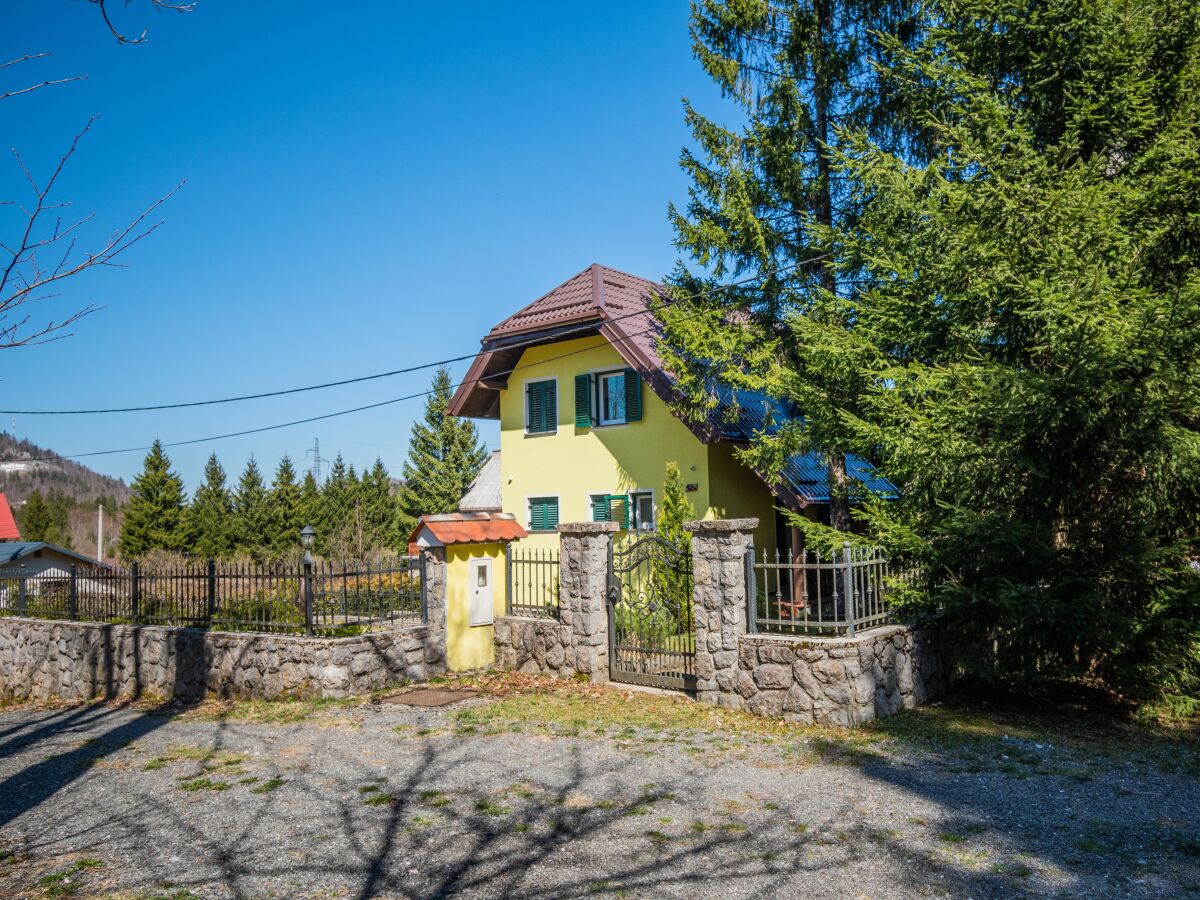 Holiday house Family friendly house with a parking space Lokve, Gorski kotar - 19457 - Family friendly house with a parking space Lokve, Gorski kotar - 19457 - Outdoor photo 2