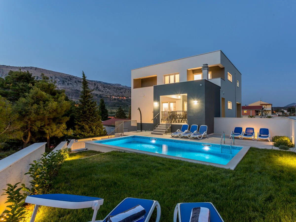 Villa Luxury villa with a swimming pool Tugare, Omiš - 20067 - Luxury villa with a swimming pool Tugare, Omiš - 20067