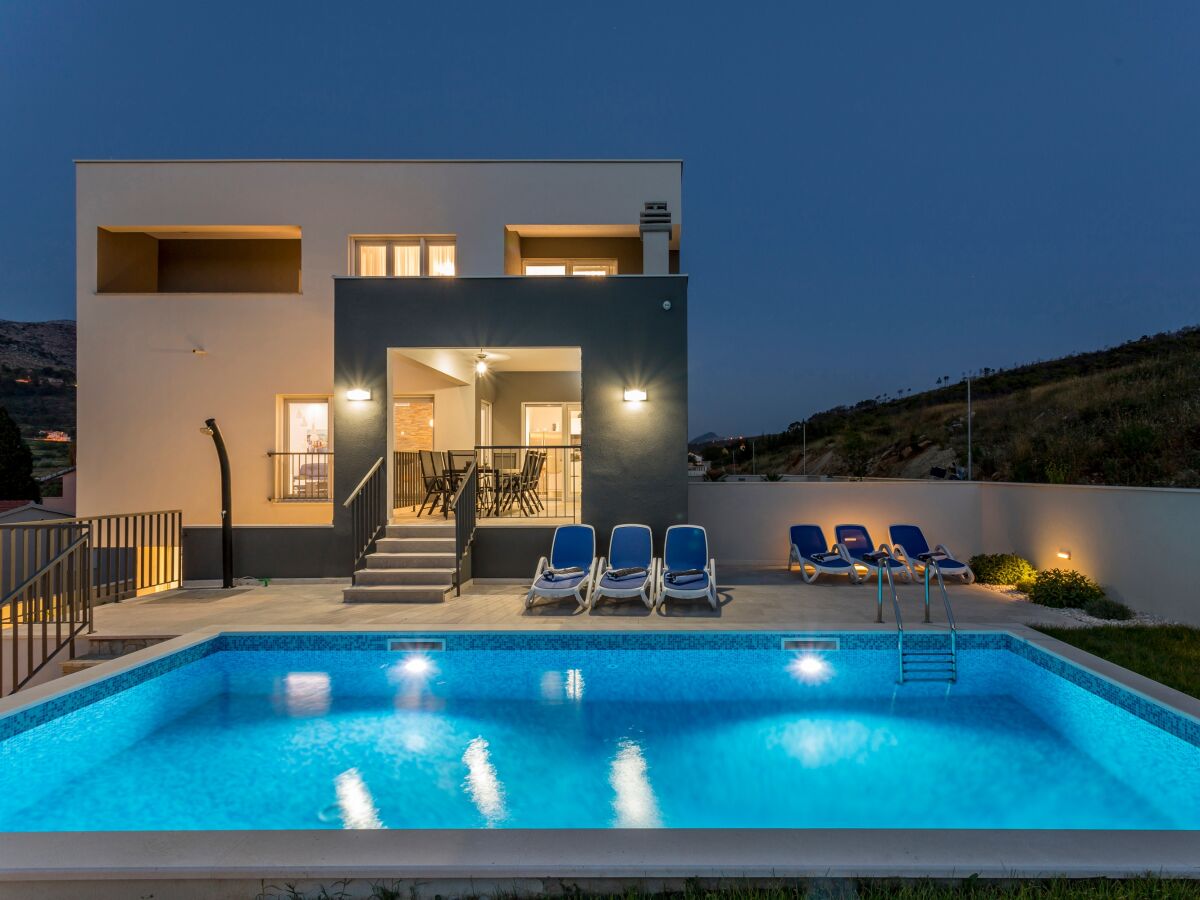 Villa Luxury villa with a swimming pool Tugare, Omiš - 20067 - Luxury villa with a swimming pool Tugare, Omiš - 20067 - Outdoor photo 3