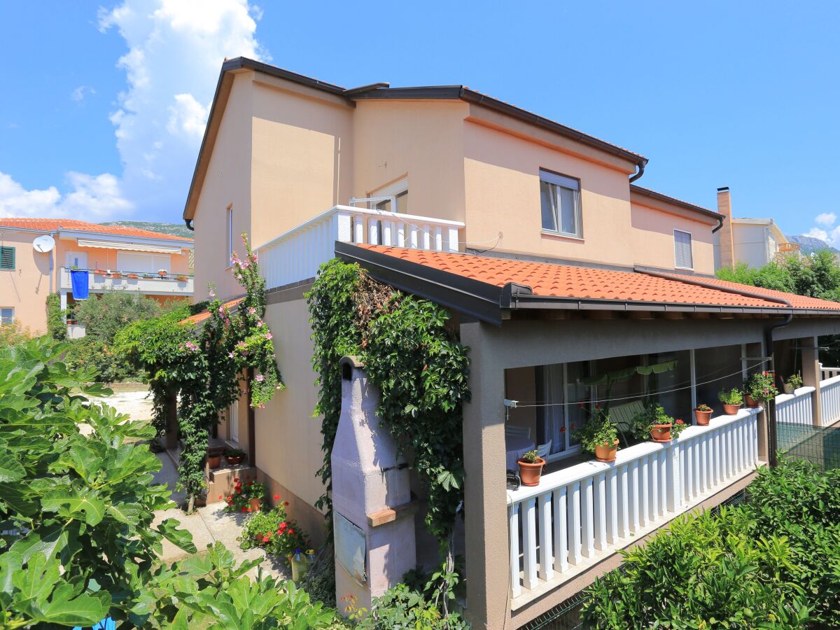 Holiday house Three bedroom house with terrace and sea view Kaštel Štafilić, Kaštela K-21506