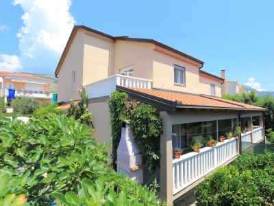 Holiday house Three bedroom house with terrace and sea view Kaštel Štafilić, Kaštela K-21506 - Outdoor photo 3