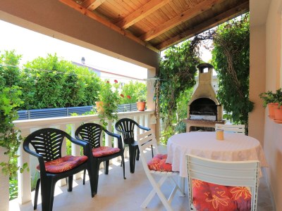 Holiday house Three bedroom house with terrace and sea view Kaštel Štafilić, Kaštela K-21506 - Outdoor photo 33