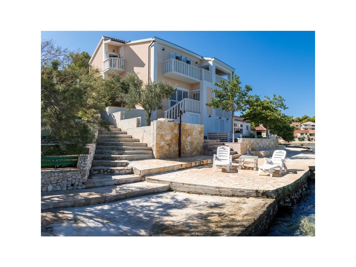 Holiday house Comfortable and spacious house near beach Rogoznica K-22156 - Outdoor photo 3