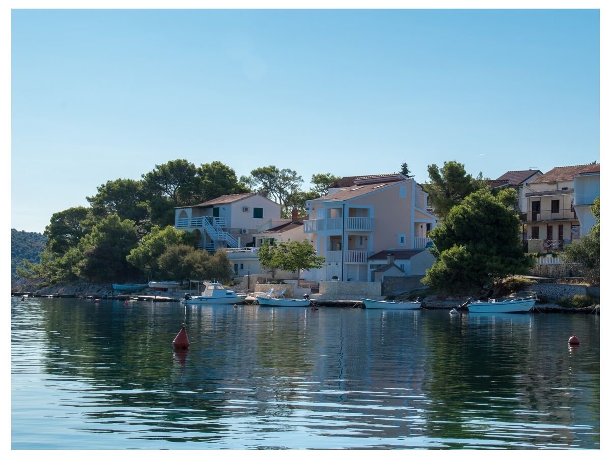 Holiday house Comfortable and spacious house near beach Rogoznica K-22156 - Outdoor photo 5