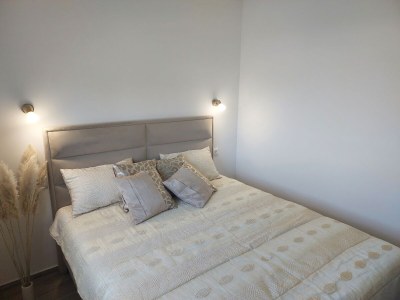 Apartment One bedroom apartment with terrace and sea view Rogoznica A-22157-a - Outdoor photo 9