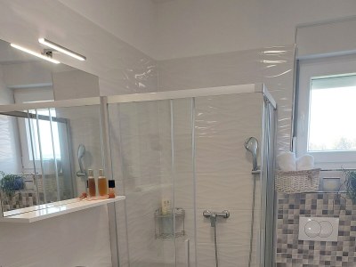 Apartment One bedroom apartment with terrace and sea view Rogoznica A-22157-a - Outdoor photo 11