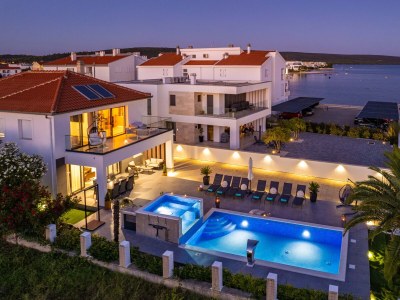 Villa Four-bedroom house near beach Sukošan, Zadar K-22250 - Outdoor photo 3