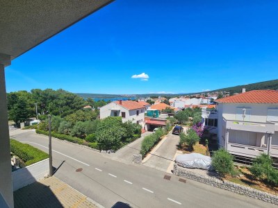 Apartment Two bedroom apartment with balcony and sea view Punat, Krk A-23621-a - Outdoor photo 12