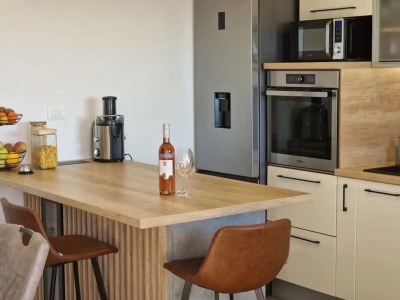 Apartment Three bedroom apartment with terrace and sea view Trogir A-22505-a - Outdoor photo 13