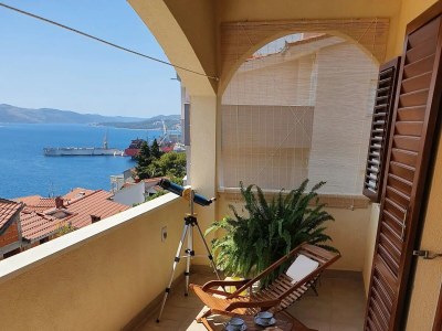 Apartment Three bedroom apartment with terrace and sea view Trogir A-22505-a - Outdoor photo 40