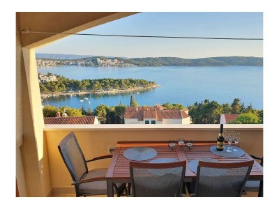 Apartment Three bedroom apartment with terrace and sea view Trogir A-22505-a - Outdoor photo 44