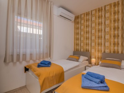 Holiday house Three bedroom house with terrace and sea view Ljutići, Krk K-23630 - Outdoor photo 15