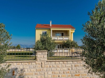 Holiday house Four-bedroom house with terrace Ninski Stanovi, Zadar K-23619 - Outdoor photo 2
