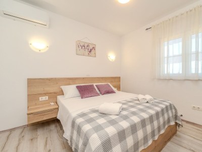 Holiday house Four-bedroom house with terrace Ninski Stanovi, Zadar K-23619 - Outdoor photo 23