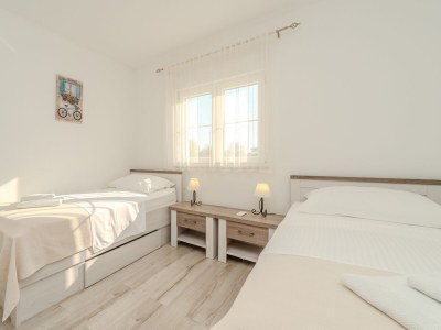 Holiday house Four-bedroom house with terrace Ninski Stanovi, Zadar K-23619 - Outdoor photo 27