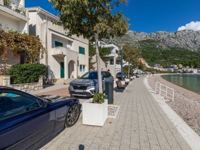 Apartment One bedroom apartment near beach Igrane, Makarska A-23620-a - Outdoor photo 2