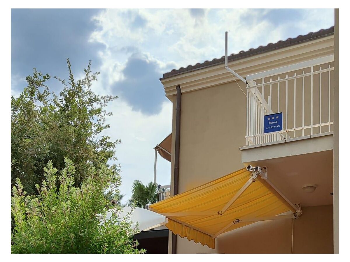 Apartment One bedroom apartment with terrace Malinska, Krk A-23556-a - Outdoor photo 2