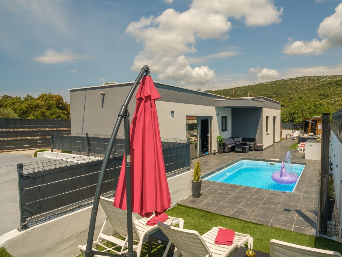 Holiday house Three bedroom house with terrace Marina, Trogir K-23644 - Outdoor photo 2