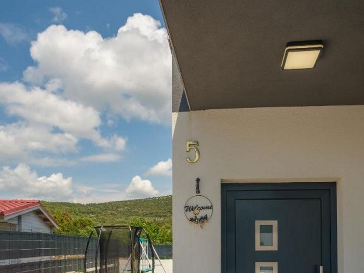 Holiday house Three bedroom house with terrace Marina, Trogir K-23644 - Outdoor photo 4