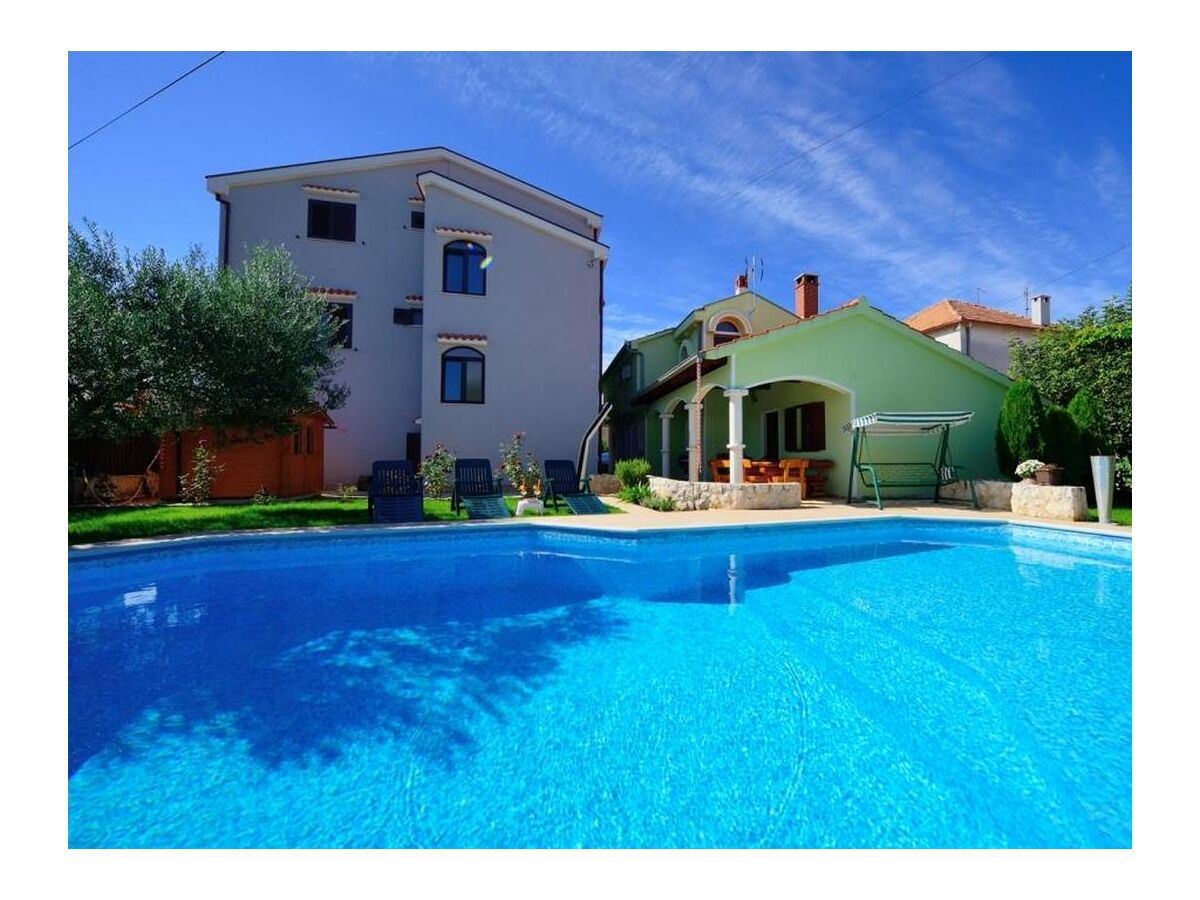 Apartment Two bedroom apartment with terrace Zadar A-23646-b